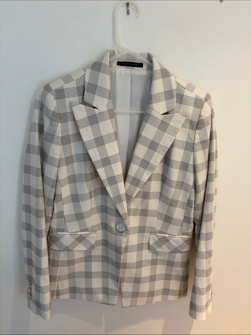 Elie Tahari Cream and Gray Glen Plaid Single-Button Blazer